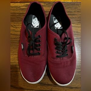 Vans Women’s Slim Authentic Canvas Sneakers (Burgundy w/ black laces)